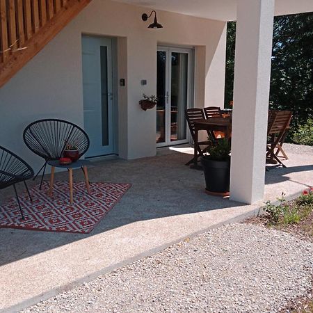 Gite Des Roches La Chaux-du-Dombief Екстериор снимка
